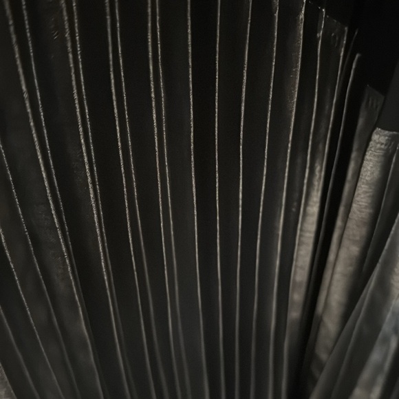 BCBGMAXAZRIA Metallic High Neck Evening Dress - Picture 7 of 7